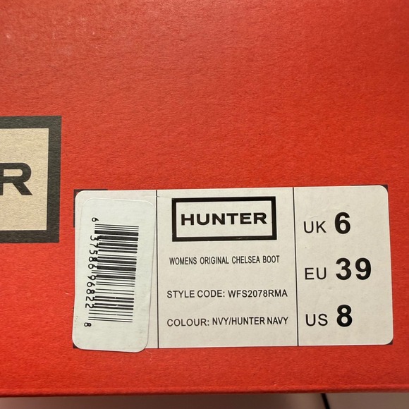 Hunter Woman's Navy Original Chelsea Waterproof Rain Boot- Size 8 - Picture 8 of 8